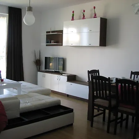 Appartamento Two-bedroom Donika