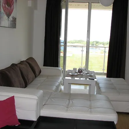 Lägenhet Two-bedroom Donika