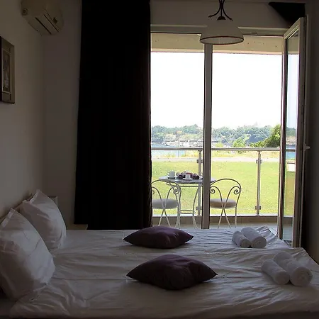 Lägenhet Two-bedroom Donika *