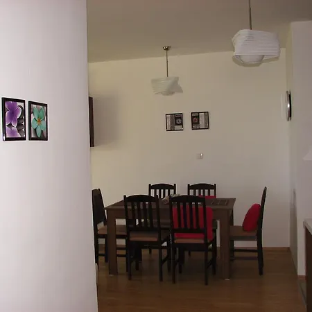 Διαμέρισμα Two-bedroom Donika Tsarevo
